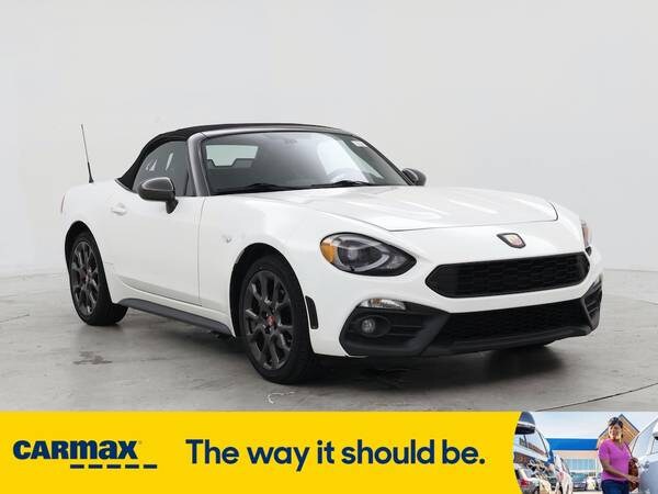 FIAT 124 Spider with VIN: JC1NFAEK0H0123679