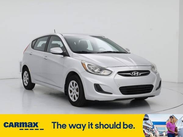 Hyundai Accent with VIN: KMHCT5AE6EU160231