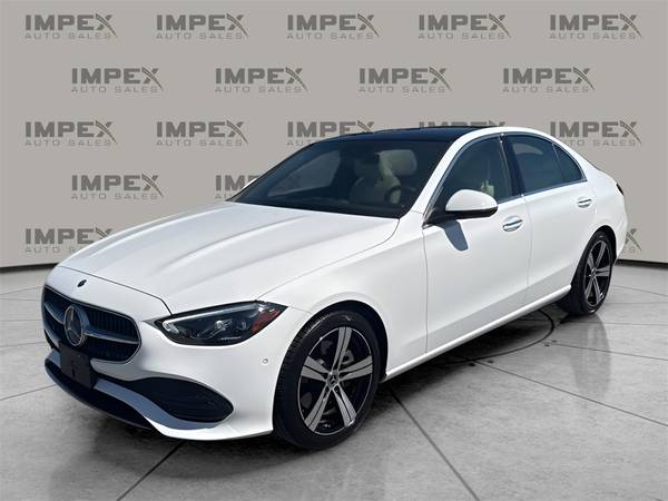 Mercedes-Benz C-Class with VIN: W1KAF4GB5SR246385