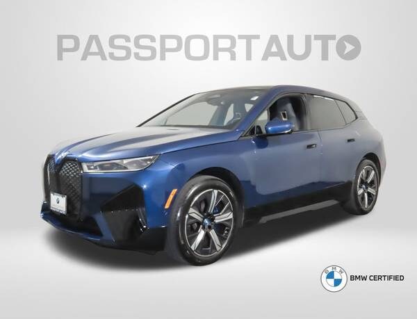 BMW iX with VIN: WB523CF03NCK62685