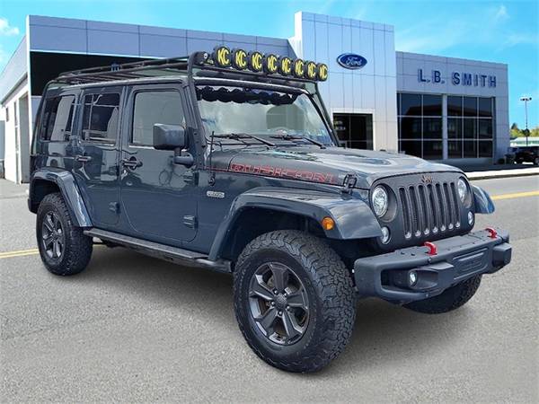 Jeep Wrangler with VIN: 1C4BJWFG0HL619138