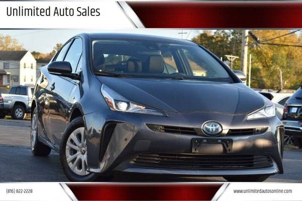 2019 Toyota Prius LE Hybrid Hatchback