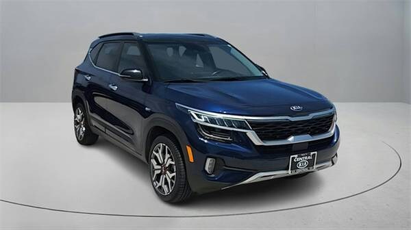 Kia Seltos with VIN: KNDETCA22M7169044