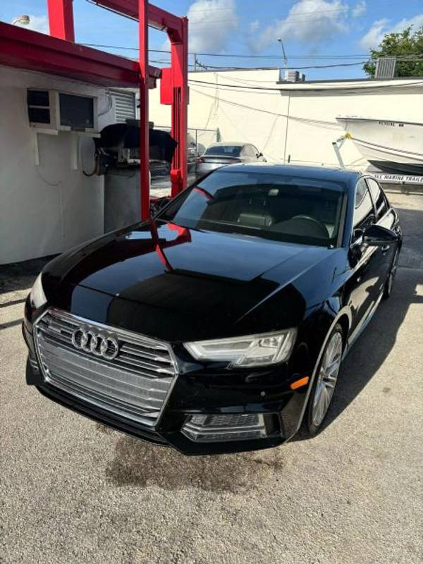 Audi A4 with VIN: WAUENAF42HN062759