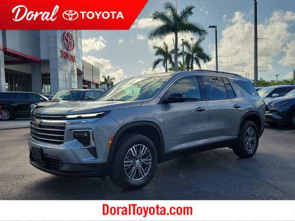 Chevrolet Traverse with VIN: 1GNERGKS6RJ163334