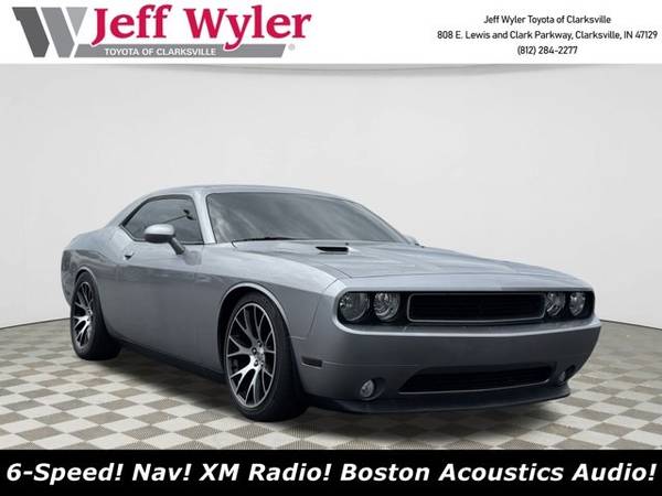 Dodge Challenger with VIN: 2C3CDYBT9EH293282