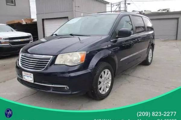 2014 Chrysler Town and Country Touring