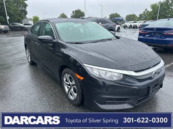 Honda Civic with VIN: 2HGFC2F51JH593558