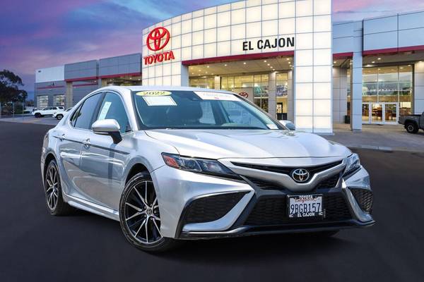 Toyota Camry with VIN: 4T1G11AK8NU045328