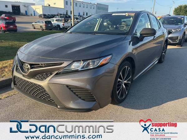 Toyota Camry with VIN: 4T1G11AKXLU306102