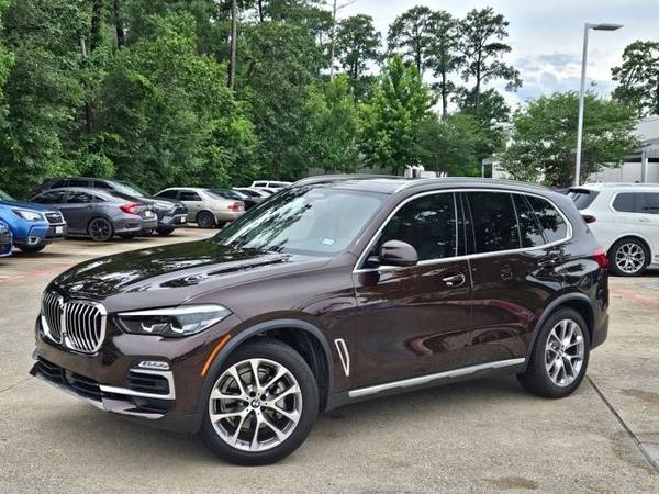 BMW X5 with VIN: 5UXCR6C50KLL33876