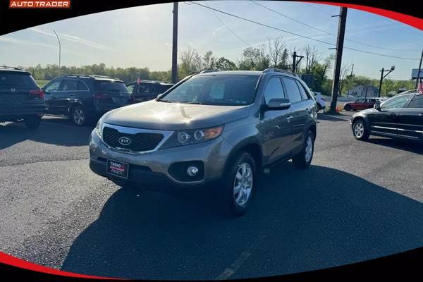 2011 Kia Sorento LX