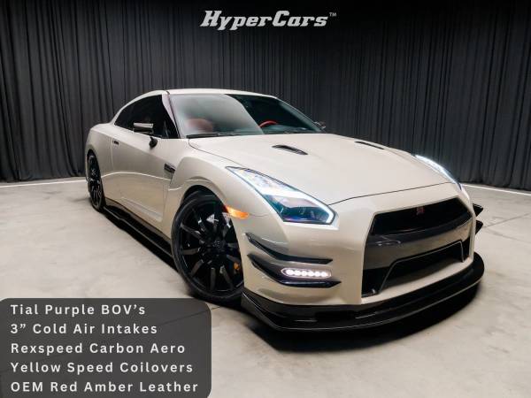 Nissan GT-R with VIN: JN1AR5EF8EM270360