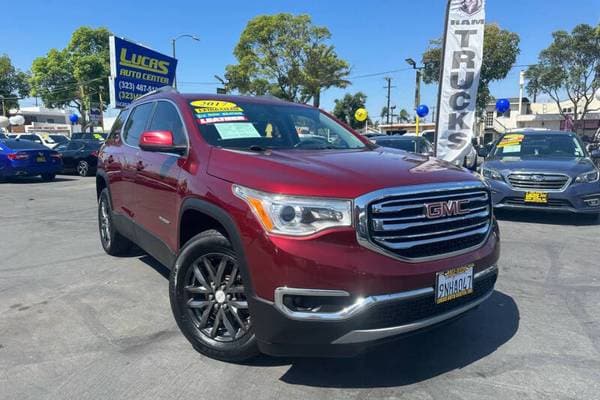 2017 GMC Acadia SLT-1