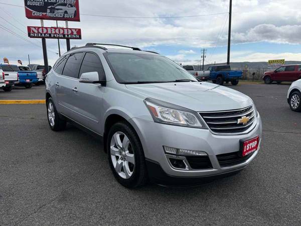 Chevrolet Traverse with VIN: 1GNKVGKDXHJ292353