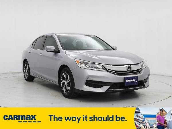 Honda Accord with VIN: 1HGCR2F33HA030133