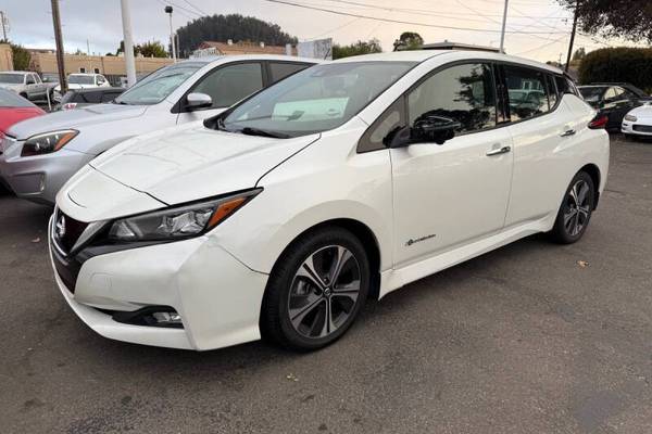 2018 Nissan LEAF SL Hatchback