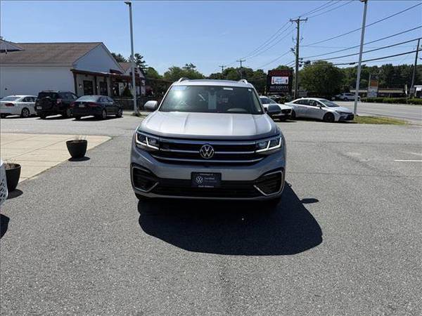 Volkswagen Atlas with VIN: 1V2FR2CA5PC505460