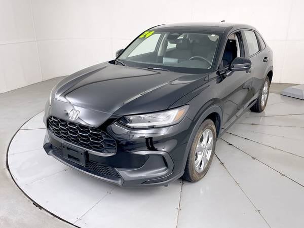 Honda HR-V with VIN: 3CZRZ2H33RM727371