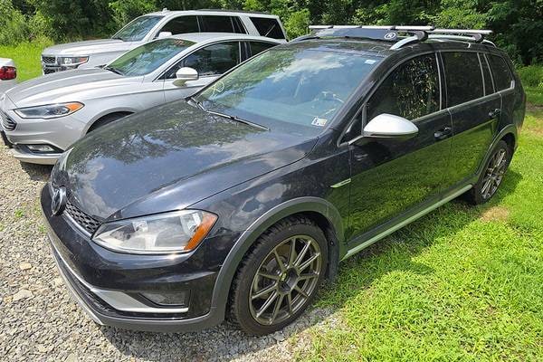 2017 Volkswagen Golf Alltrack TSI S