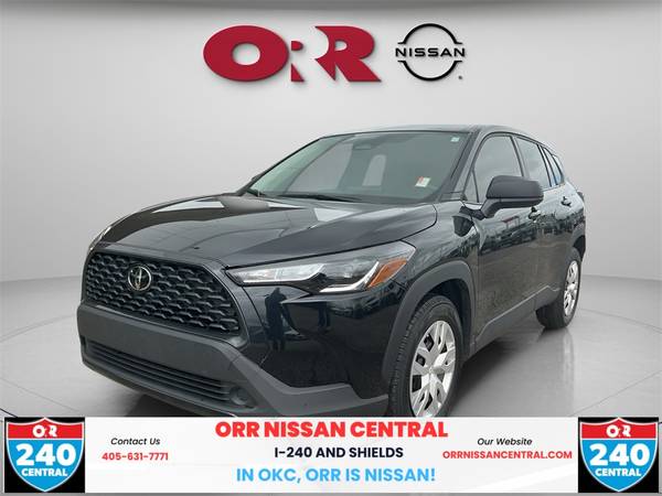 Toyota Corolla Cross with VIN: 7MUAAAAG9PV065882