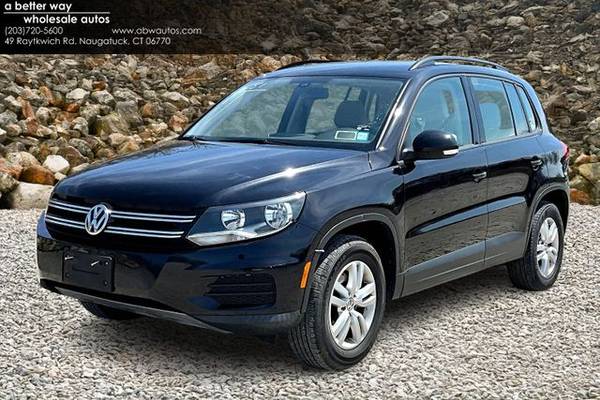 Volkswagen Tiguan with VIN: WVGBV7AX1HK015651
