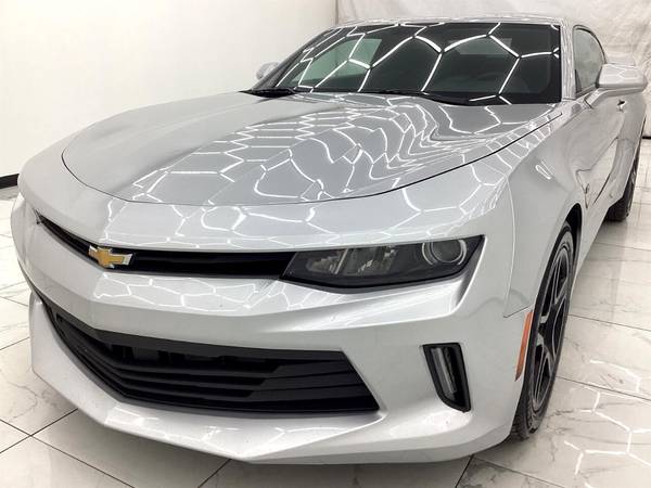 Chevrolet Camaro with VIN: 1G1FA1RX3J0182753