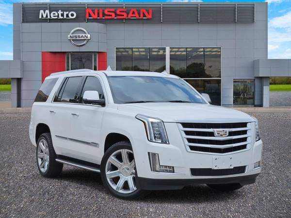 Cadillac Escalade with VIN: 1GYS3BKJ6LR227821