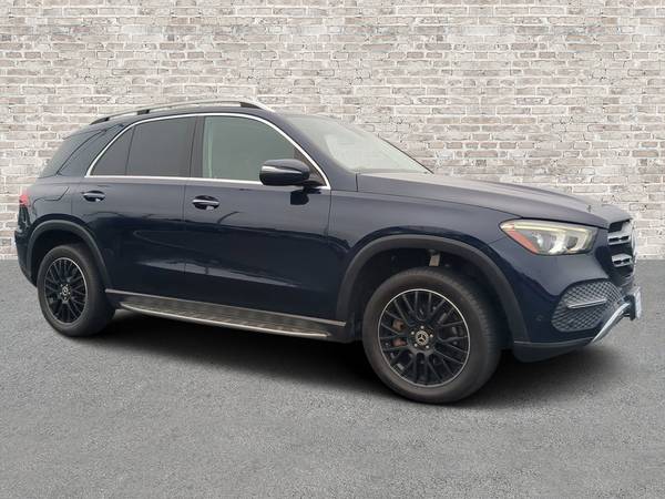 Mercedes-Benz GLE-Class with VIN: 4JGFB4KB4LA009983