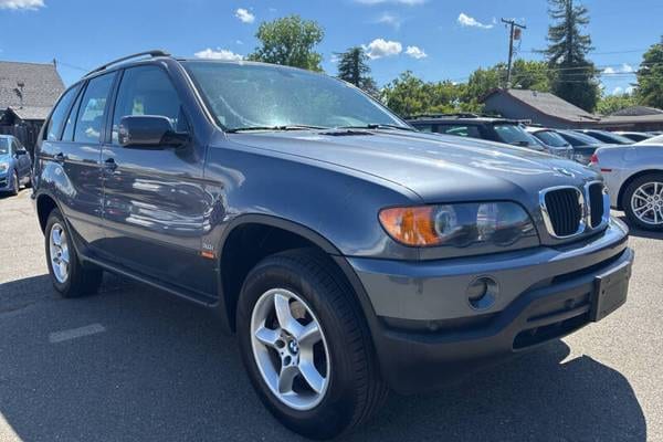 2003 BMW X5 3.0i