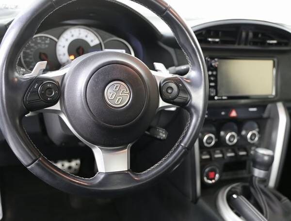 Toyota 86 with VIN: JF1ZNAE16K8703872