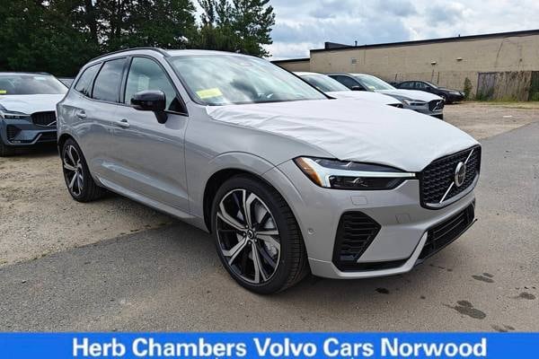 2024 Volvo XC60 Recharge T8 Ultimate Plug-In Hybrid