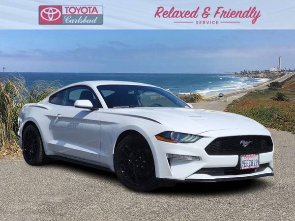 Ford Mustang with VIN: 1FA6P8TH1K5187637