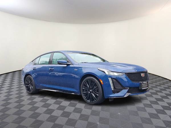 Cadillac CT5 with VIN: 1G6DV5RW9M0113848