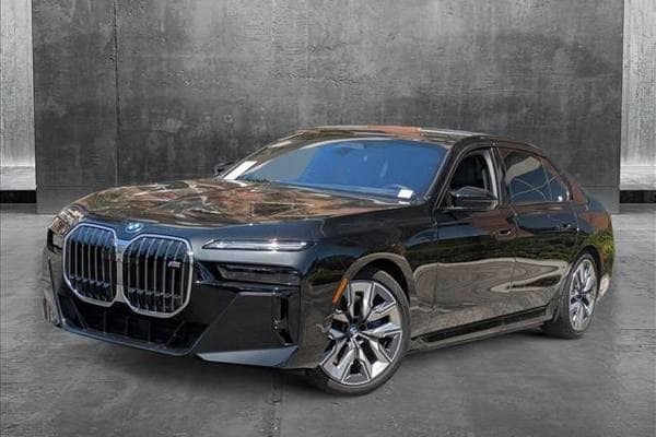 2024 BMW i7 M70