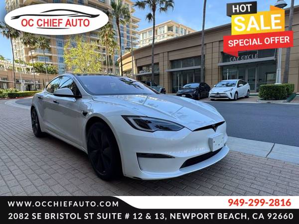 Tesla Model S with VIN: 5YJSA1E50NF475026