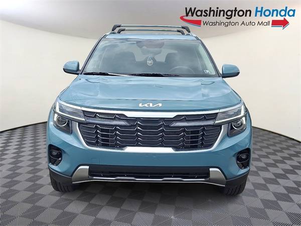 Kia Seltos with VIN: KNDERCAA0S7728366