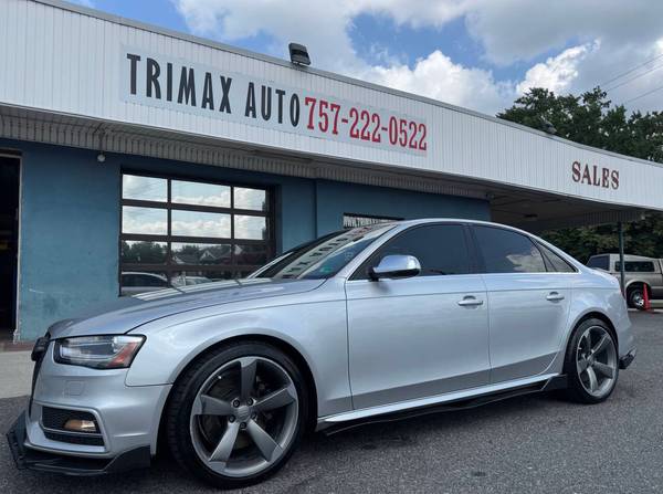 Audi S4 with VIN: WAUBGAFL3EA014260