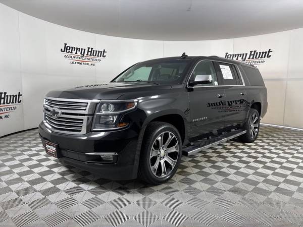Chevrolet Suburban with VIN: 1GNSKJKC1KR228756