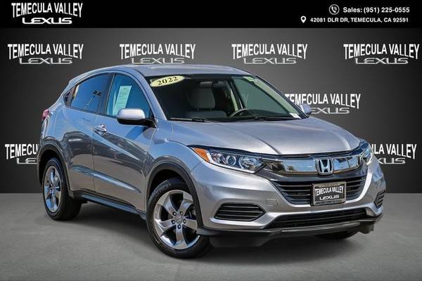 Honda HR-V with VIN: 3CZRU5H37NM720532