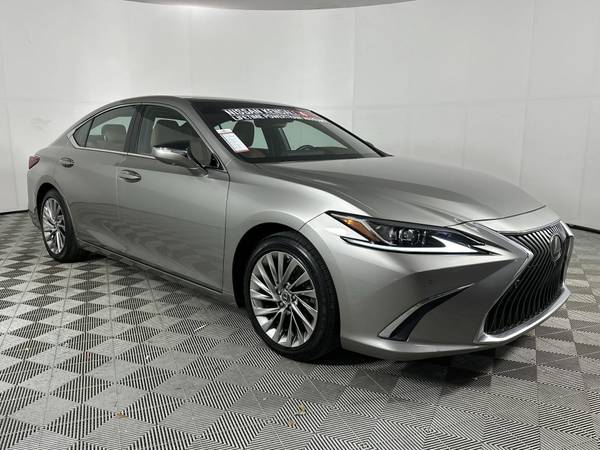 Lexus ES 350 with VIN: 58AEZ1B14LU076300