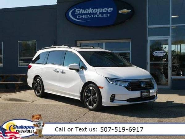 Honda Odyssey with VIN: 5FNRL6H90PB023570