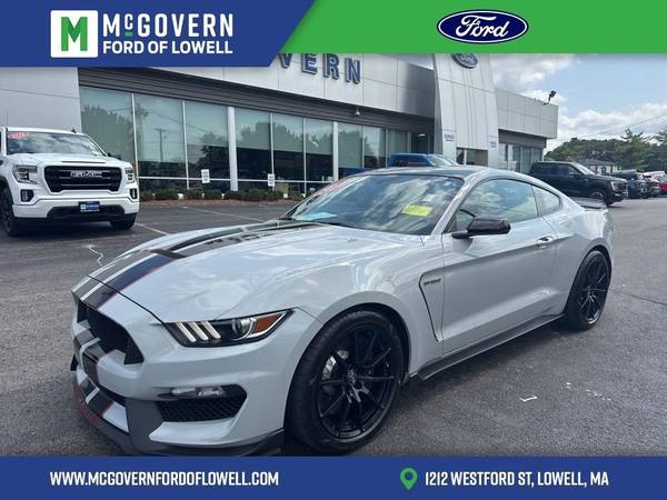 Ford Shelby GT350 with VIN: 1FA6P8JZ0H5526652