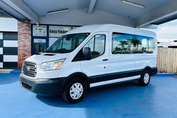 2016 Ford Transit Wagon 350 XLT Medium Roof