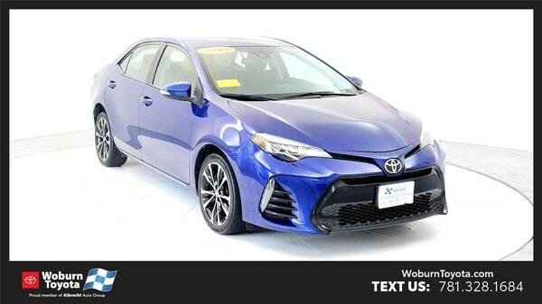 Toyota Corolla with VIN: 2T1BURHE8KC191449