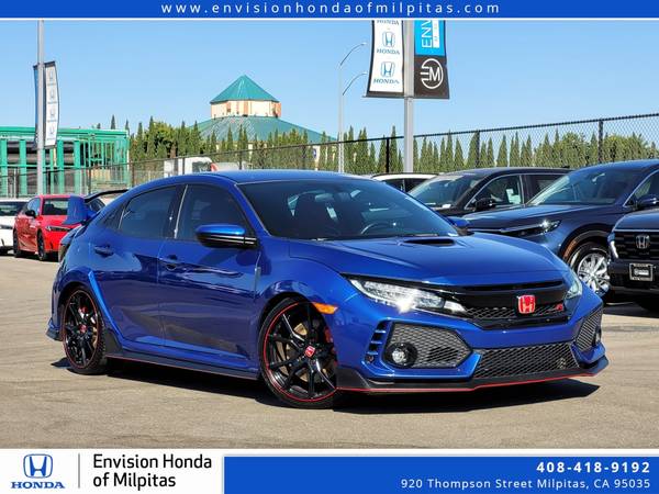 Honda Civic with VIN: SHHFK8G74KU206690