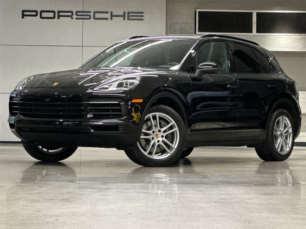 Porsche Cayenne with VIN: WP1AA2AY5NDA04108
