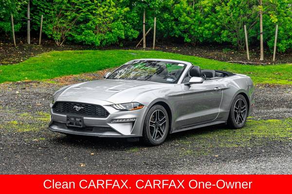 Ford Mustang with VIN: 1FATP8UH3N5106997