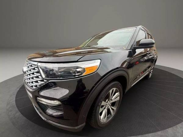 Ford Explorer with VIN: 1FM5K8HCXLGA29722