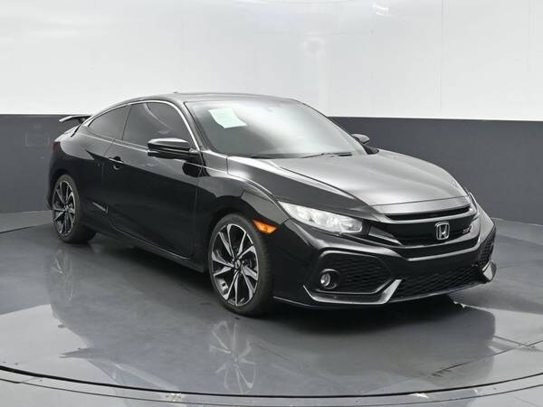 Honda Civic with VIN: 2HGFC3A53HH752121